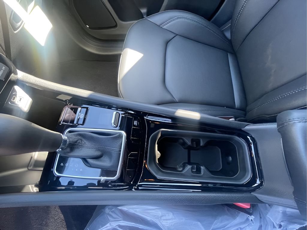 New 2026 Jeep Compass Limited image 11