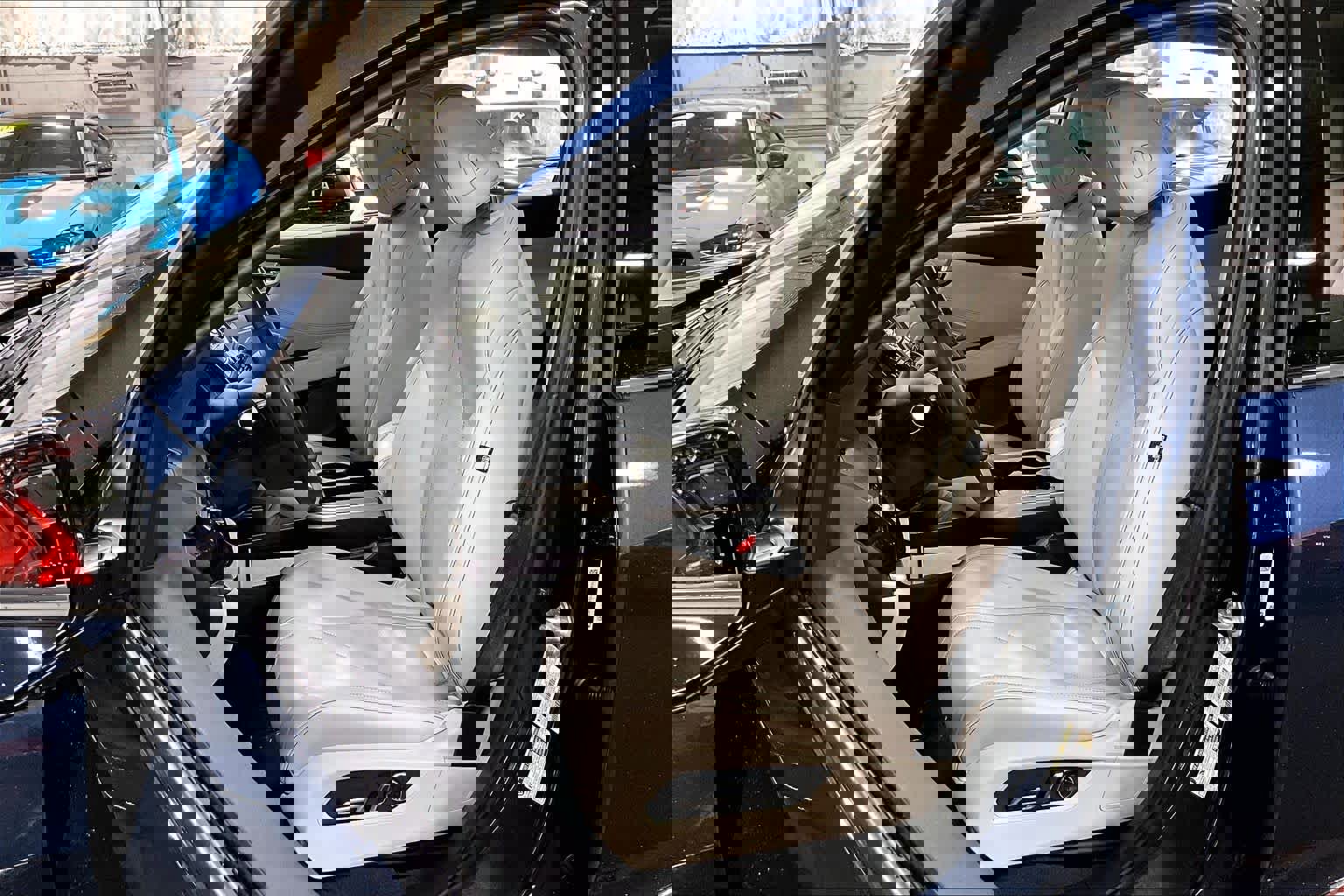 Used 2025 Acura RDX SH-AWD w/ Technology Package image 8