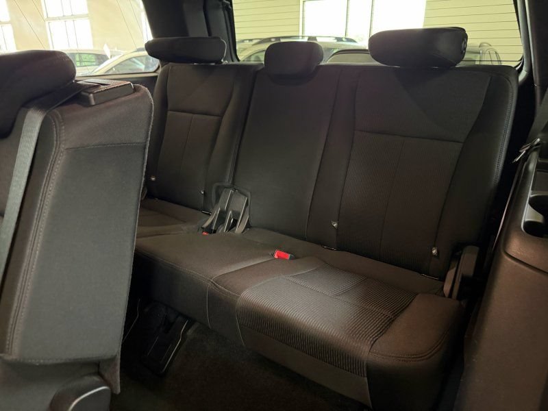 Used 2019 Ford Expedition XLT AWD/4WD image 17