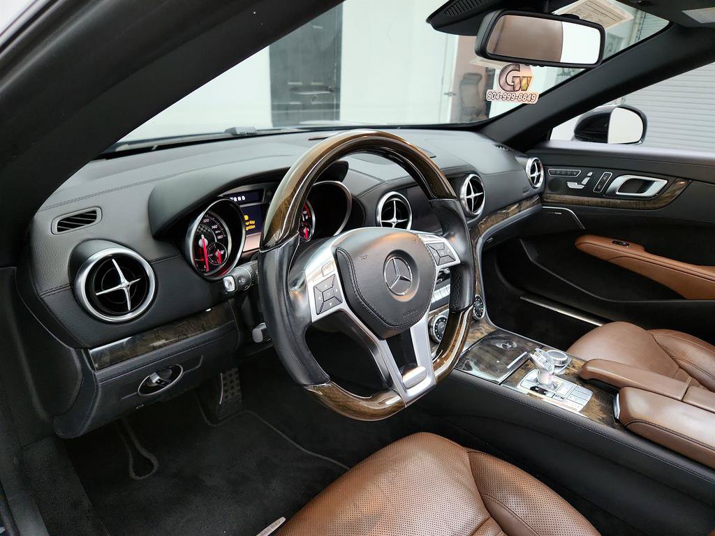 Used 2013 Mercedes-Benz SL 550 image 13