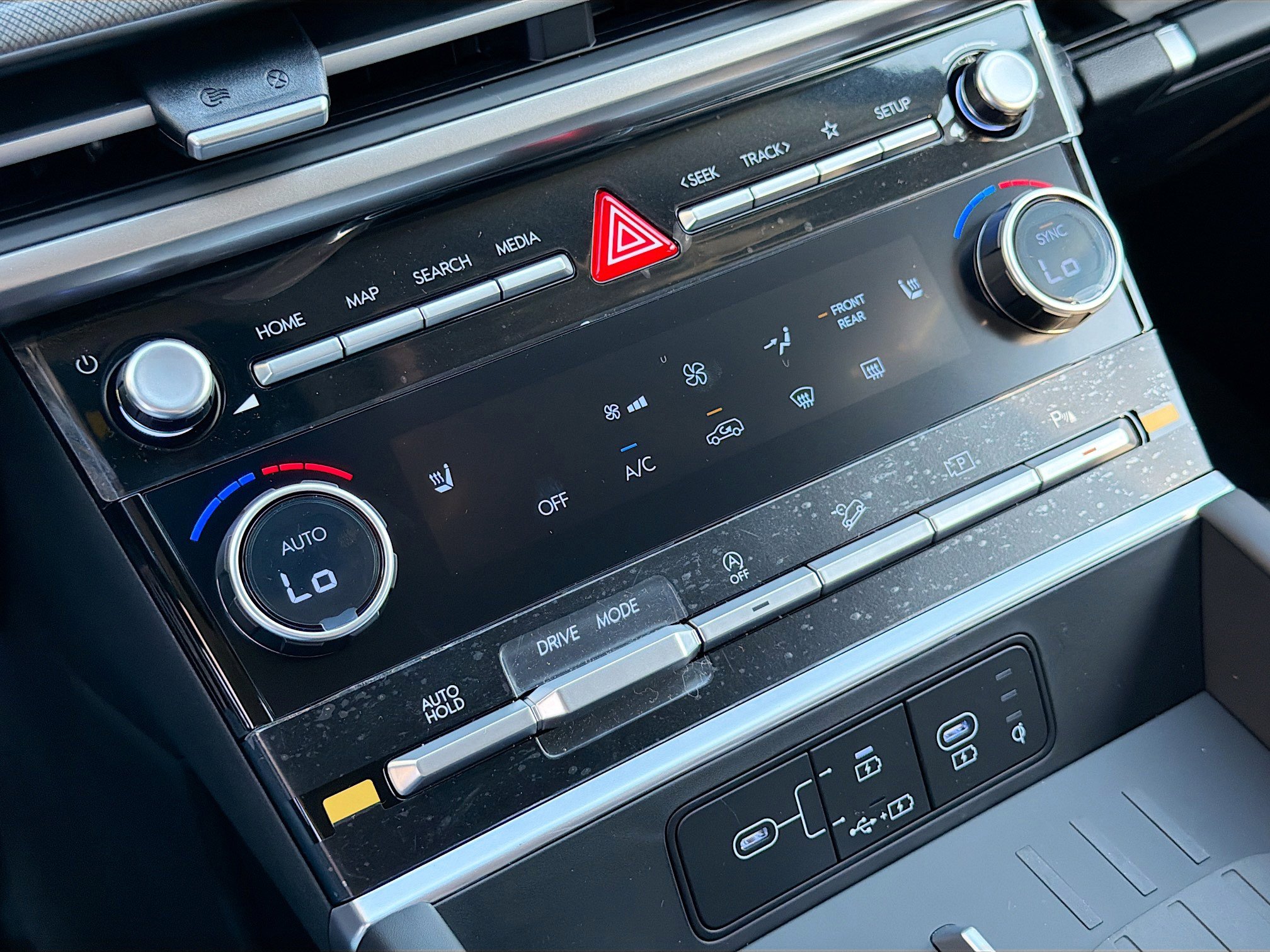 New 2026 Hyundai Santa Fe SEL FWD image 33