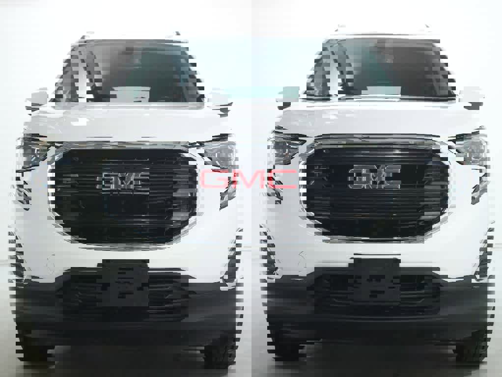 Used 2018 GMC Terrain SLE w/ Driver Convenience Package image 5