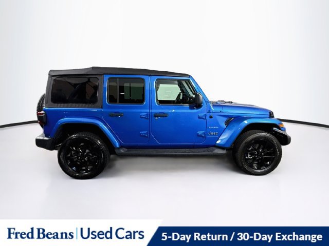 Used 2023 Jeep Wrangler Unlimited Sahara AWD/4WD image 15