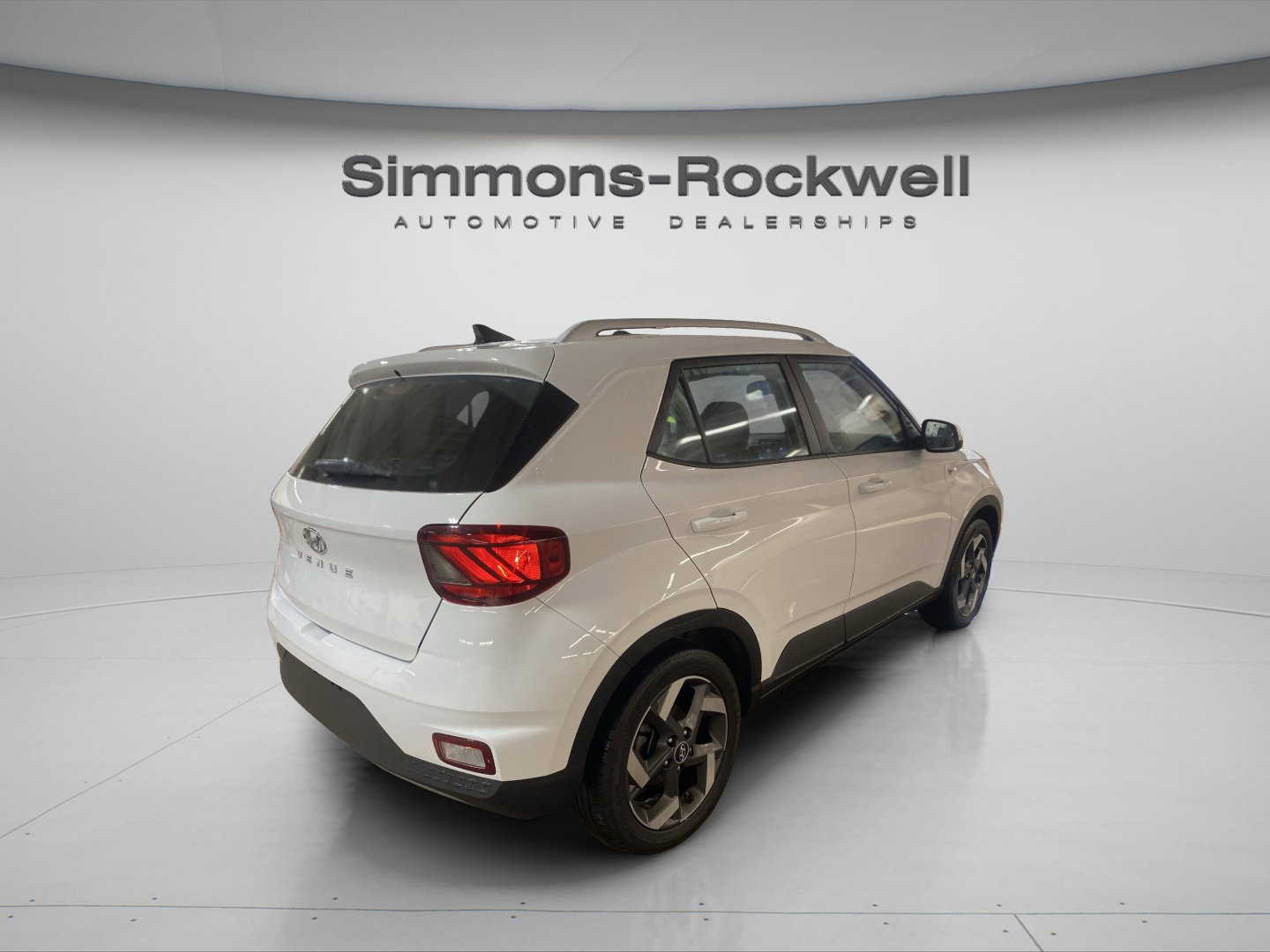 Used 2022 Hyundai Venue SEL image 5