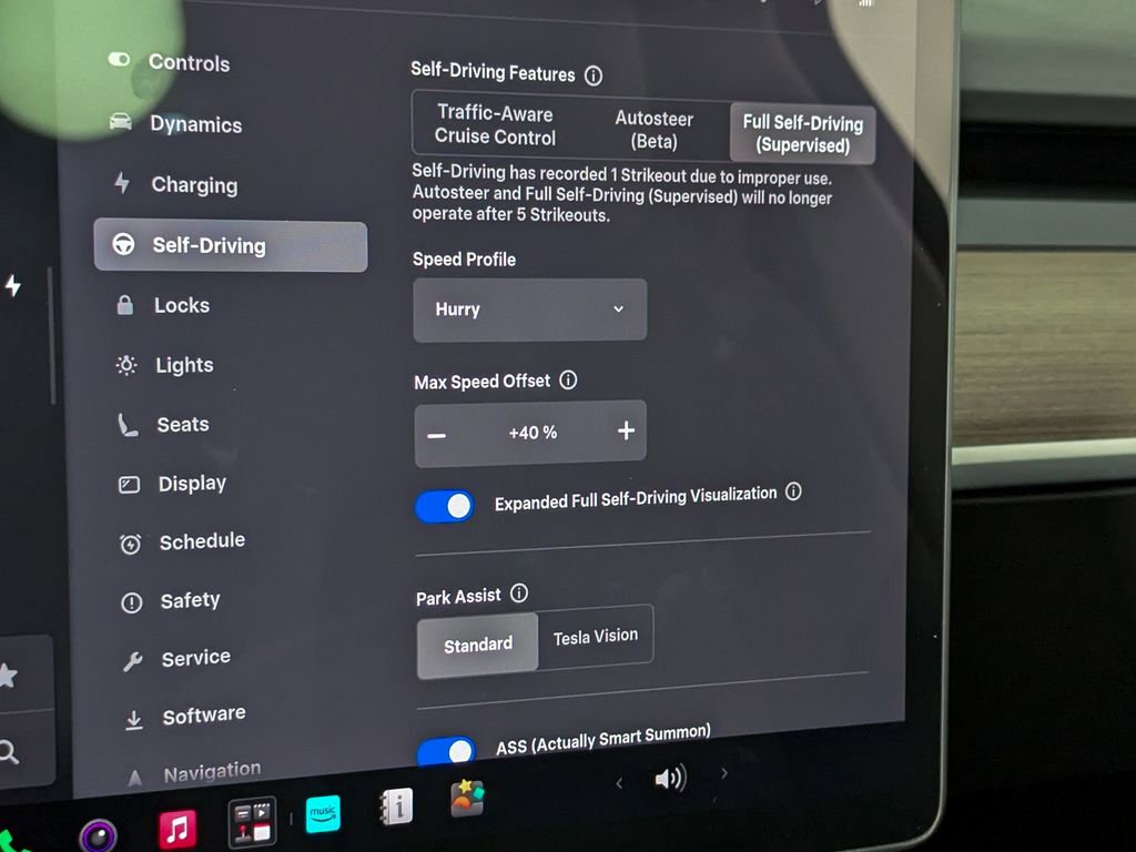Used 2022 Tesla Model Y Performance AWD/4WD image 29