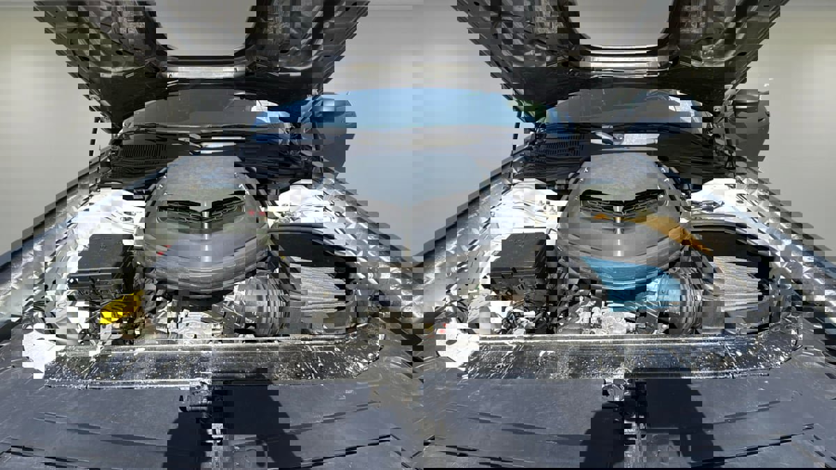 Used 2016 Dodge Challenger R/T Scat Pack w/ Leather Interior Group image 16