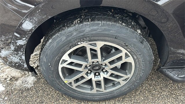 New 2025 Ford Expedition Active image 34