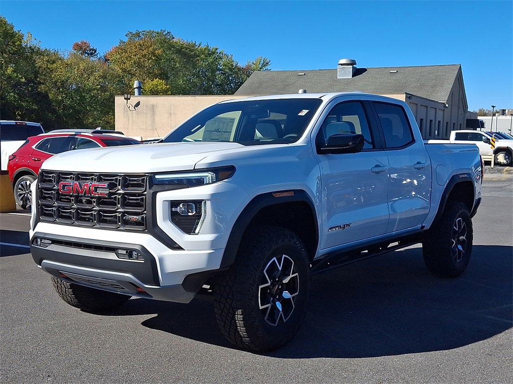 New 2026 GMC Canyon AT4X image 2