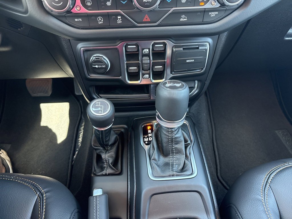 New 2025 Jeep Wrangler Unlimited Sahara image 33