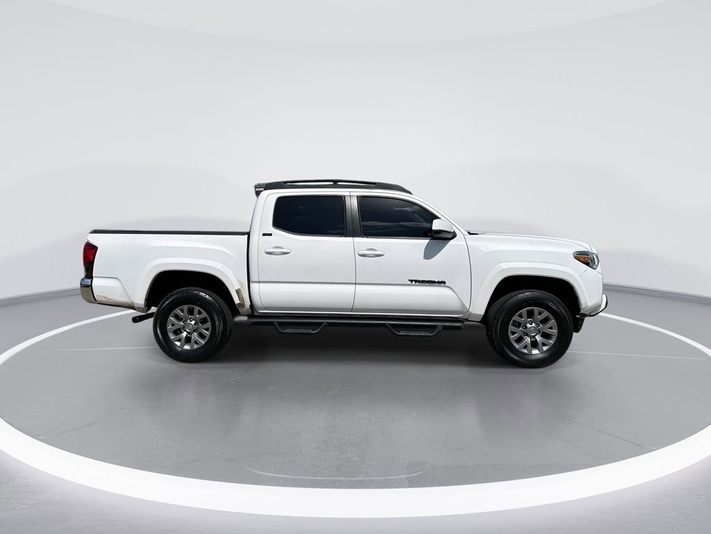 Used 2018 Toyota Tacoma SR5 image 9