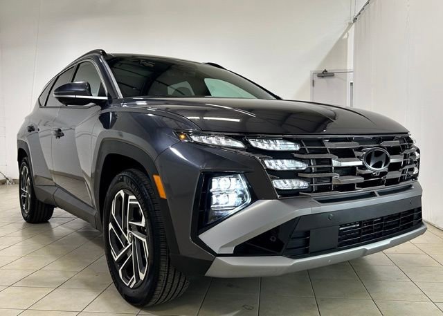 Used 2025 Hyundai Tucson Limited AWD/4WD image 9