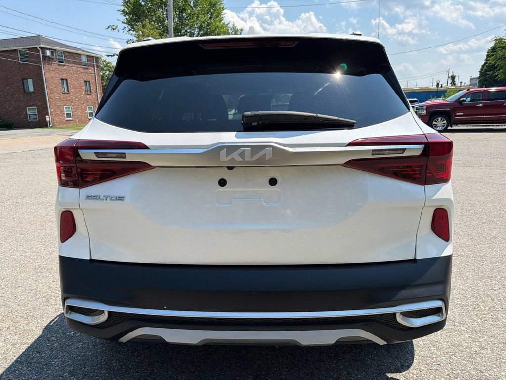 Certified 2023 Kia Seltos S FWD image 5