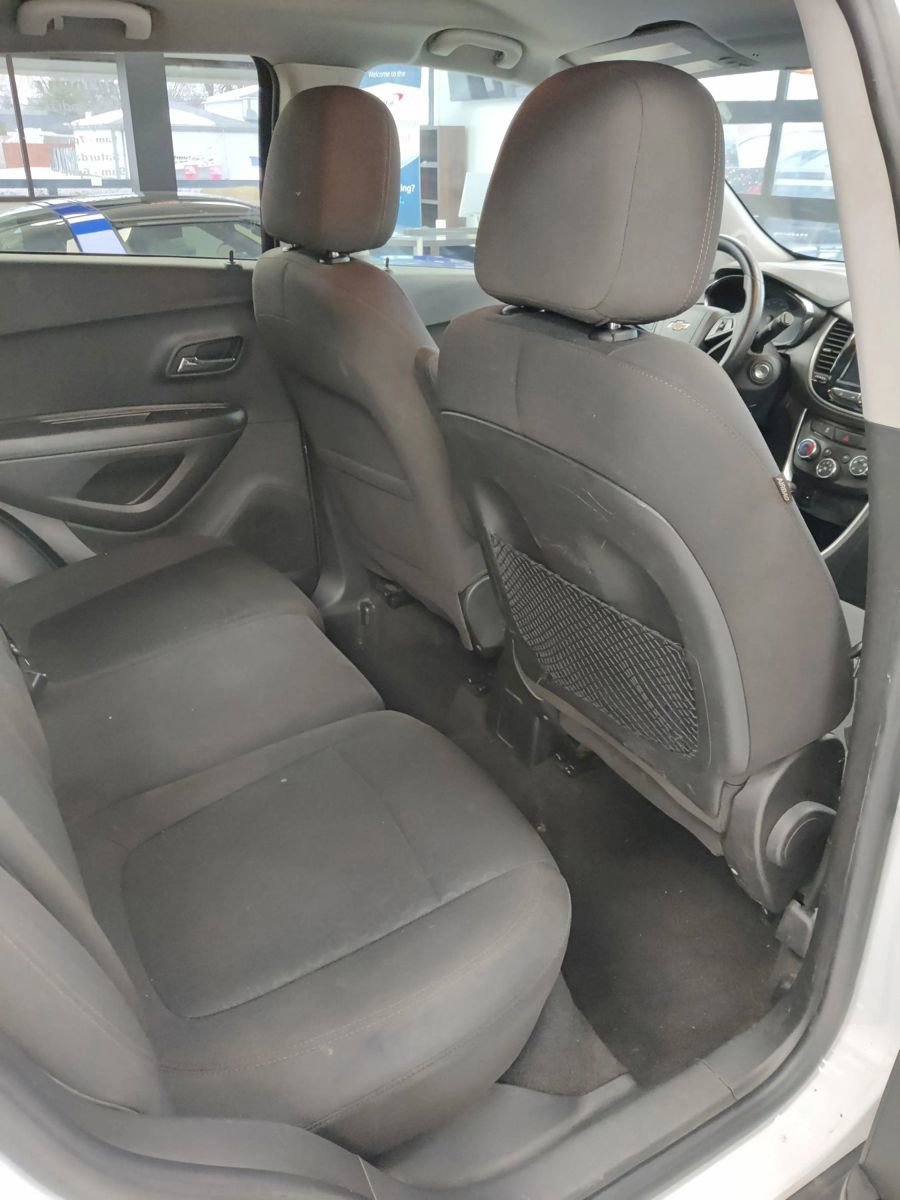 Used 2020 Chevrolet Trax LS w/ Tint and Cruise Package image 14