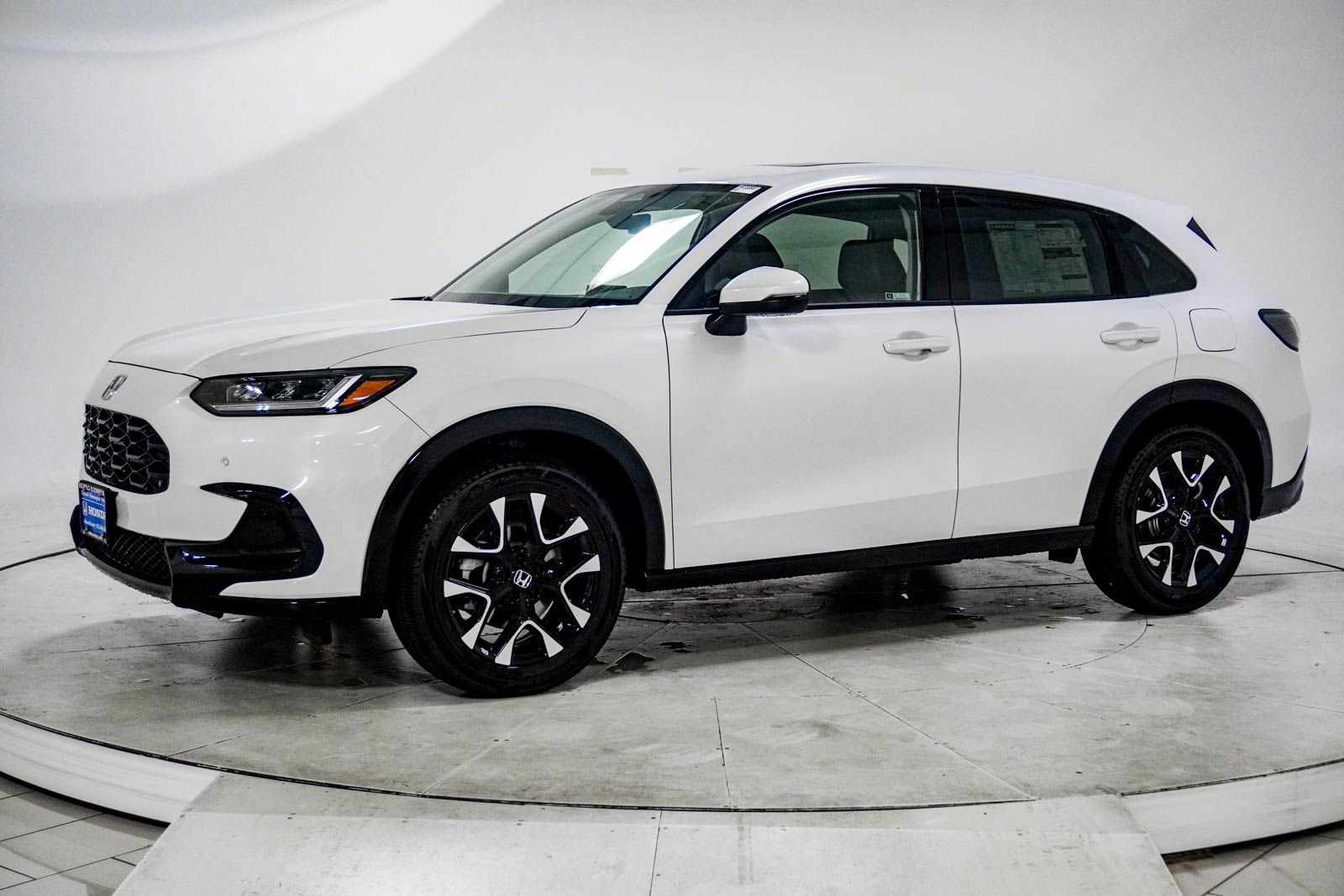 New 2027 Honda HR-V EX-L image 4