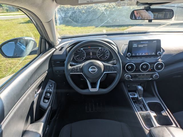 Used 2024 Nissan Sentra SV FWD image 16