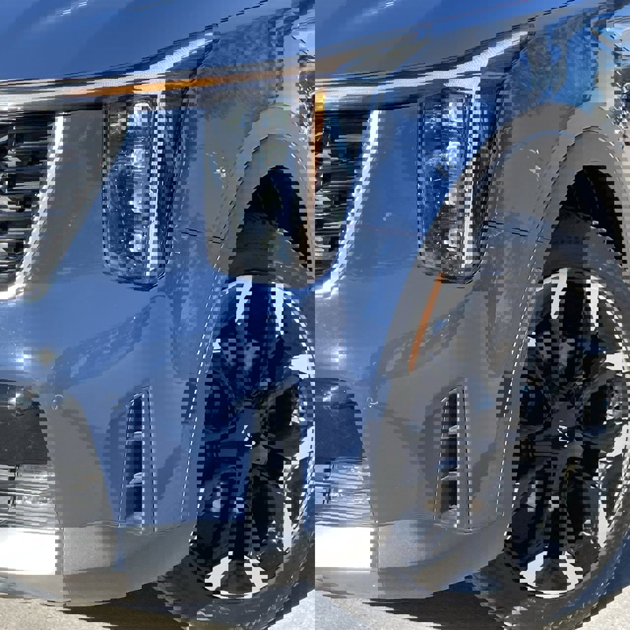 Used 2024 Kia Sorento EX w/ Panoramic Sunroof Package image 8