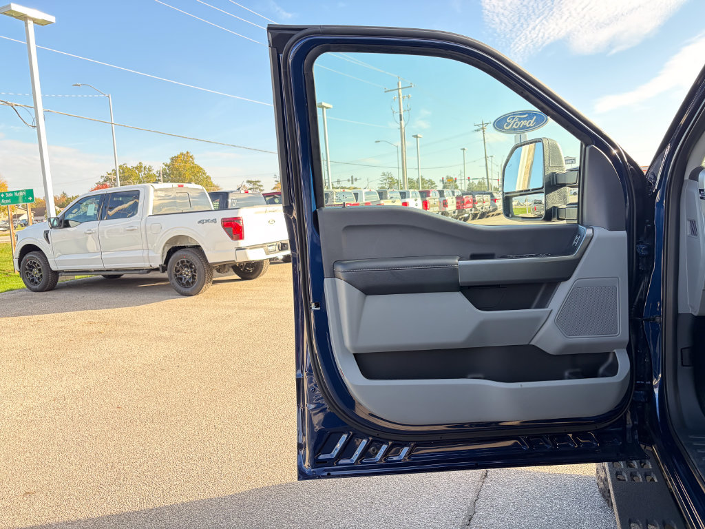 New 2027 Ford F350 XL w/ Tremor Off-Road Package AWD/4WD image 11