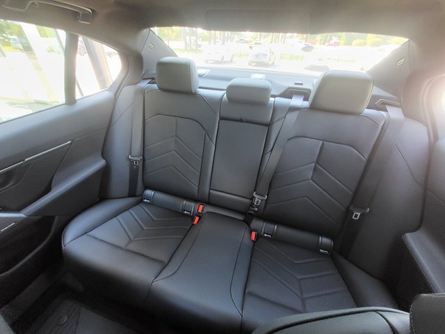 New 2026 BMW 530i w/ M Sport Package image 13