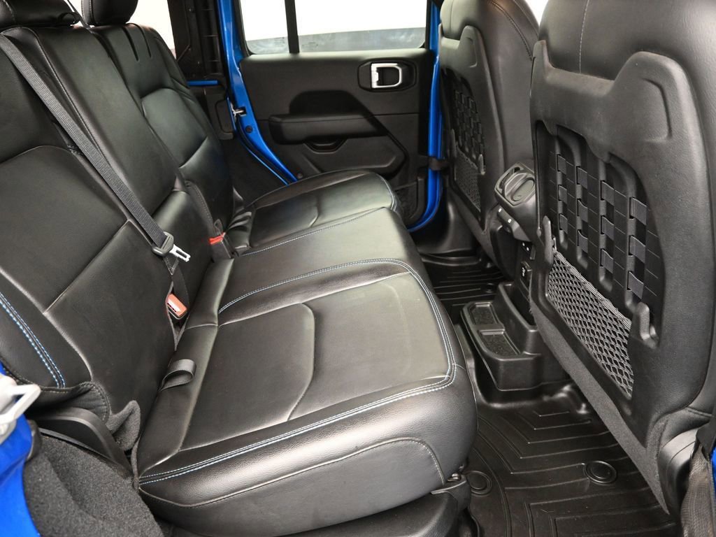 Used 2022 Jeep Wrangler Unlimited Rubicon 4xe w/ Cold Weather Group image 7