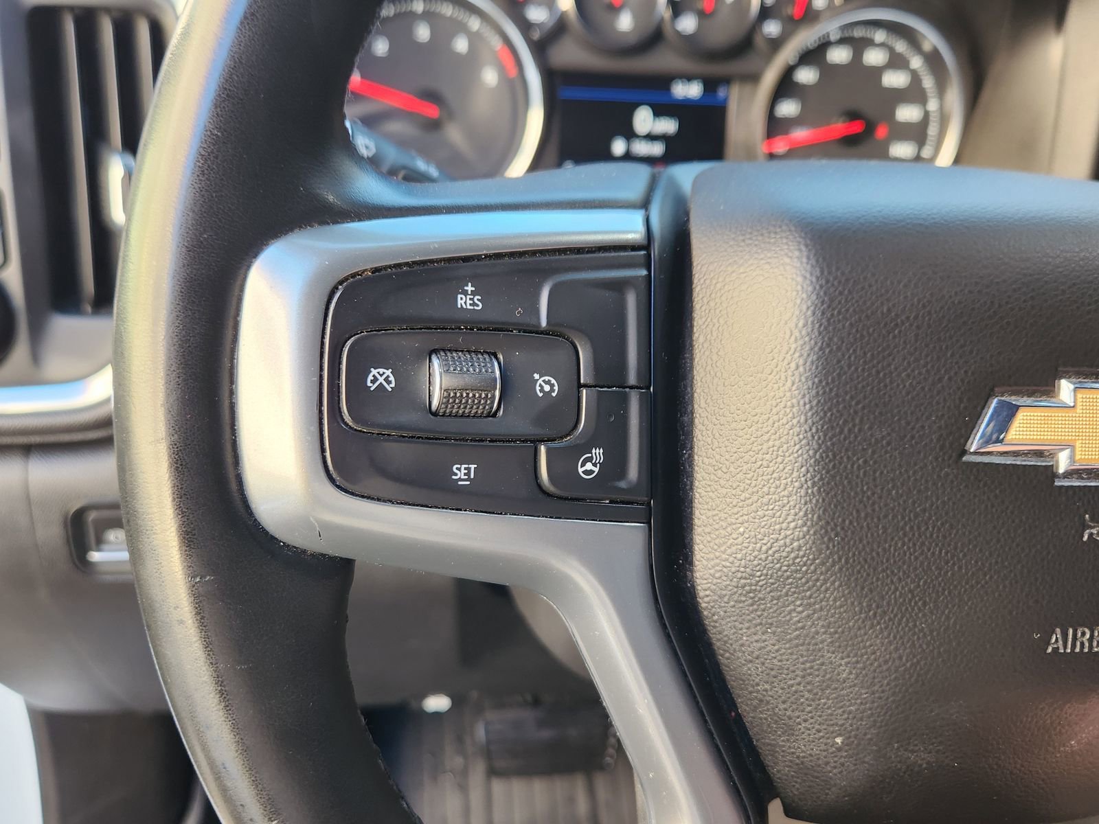 Used 2023 Chevrolet Silverado 2500 LT w/ Convenience Package image 33