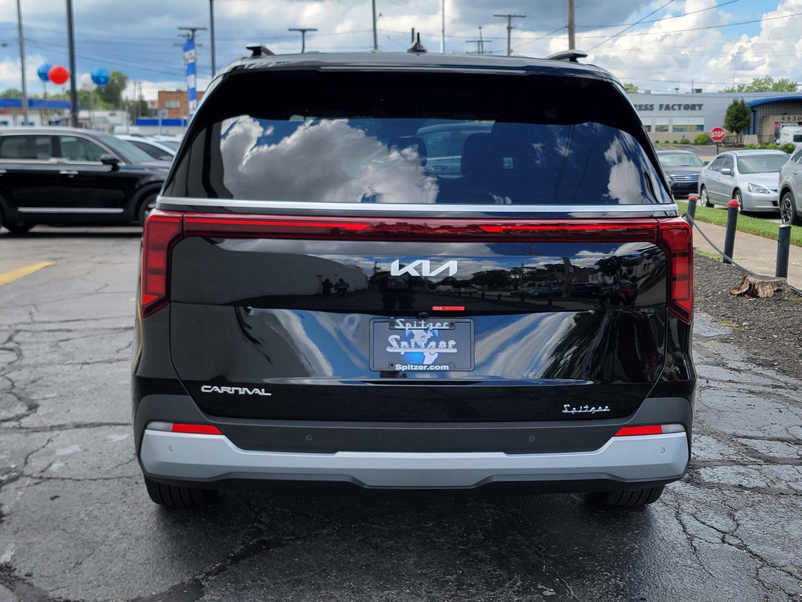 New 2026 Kia Carnival EX image 6