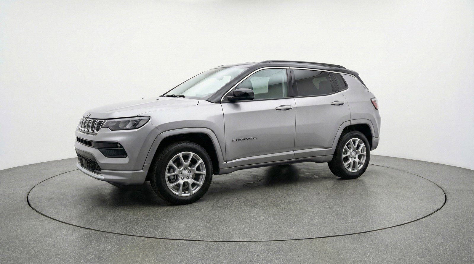 Used 2025 Jeep Compass Limited image 3