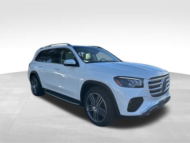 Certified 2026 Mercedes-Benz GLS 450 4MATIC image 11