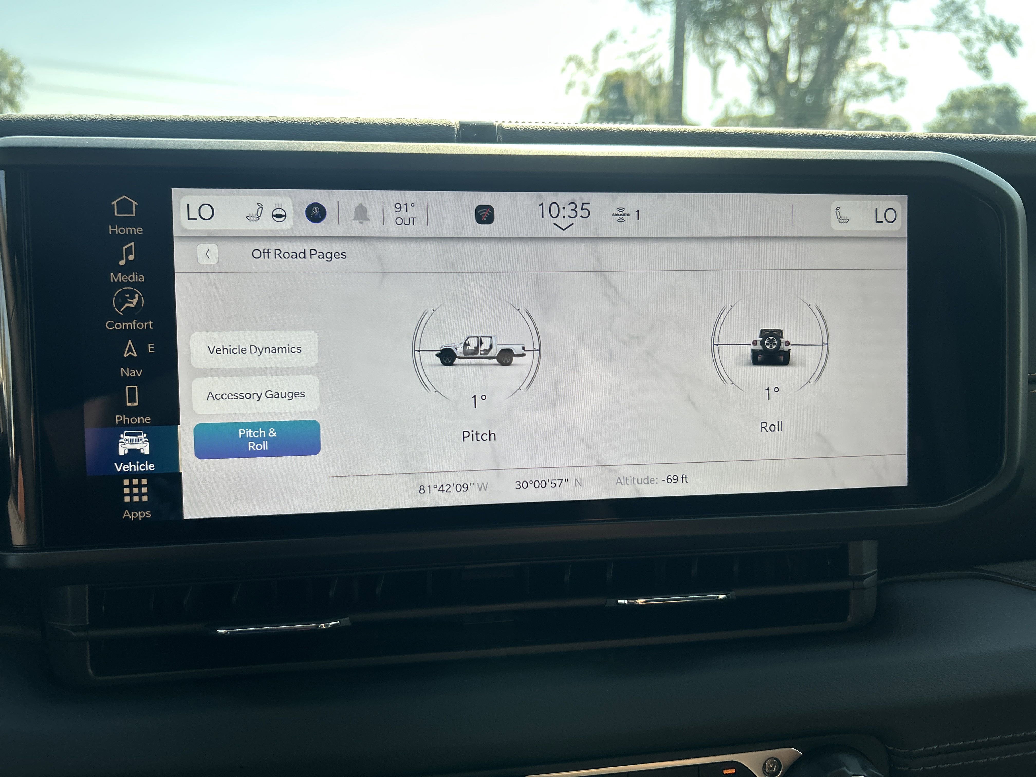 New 2025 Jeep Gladiator Sport image 27