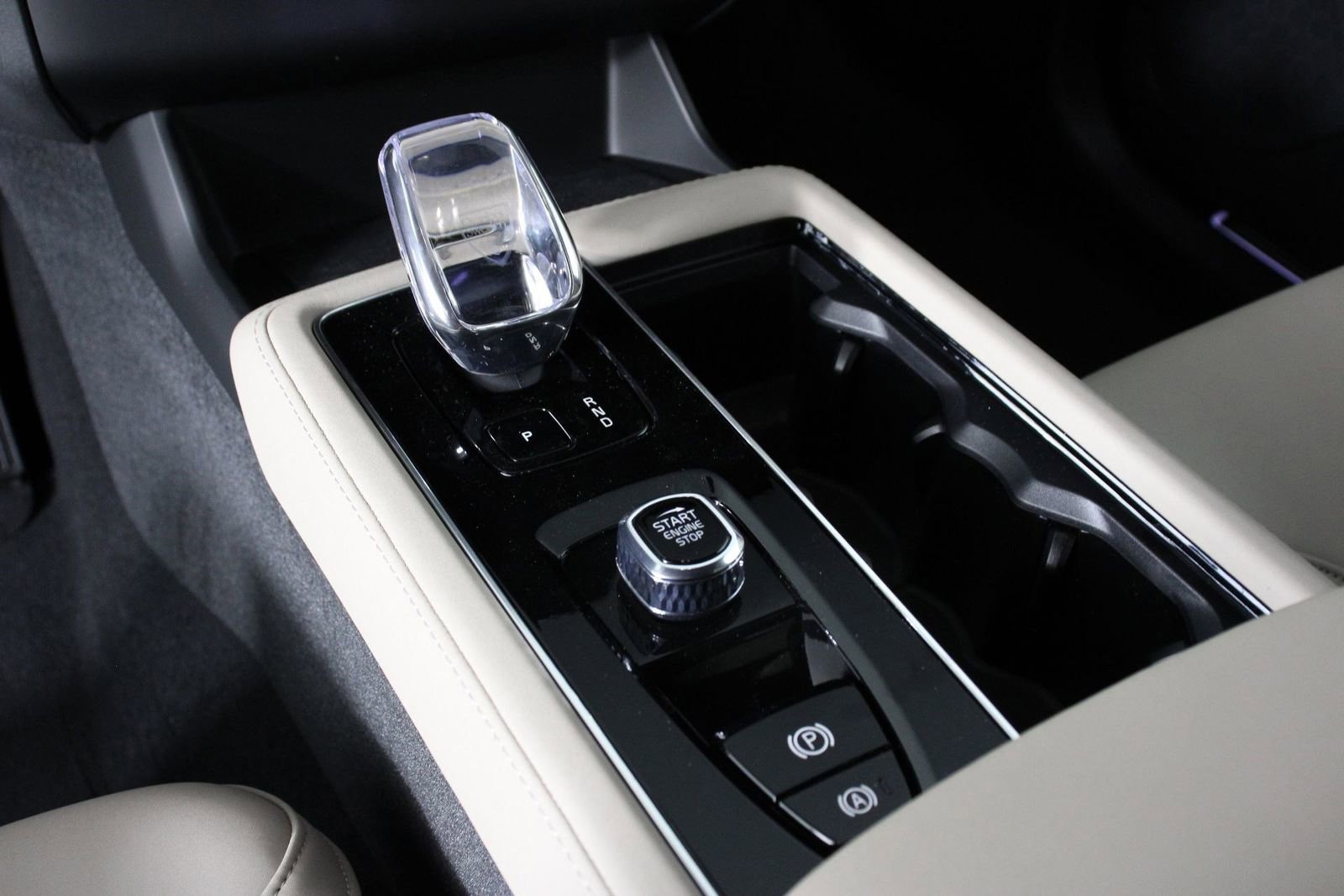 New 2026 Volvo XC90 B5 Plus image 7