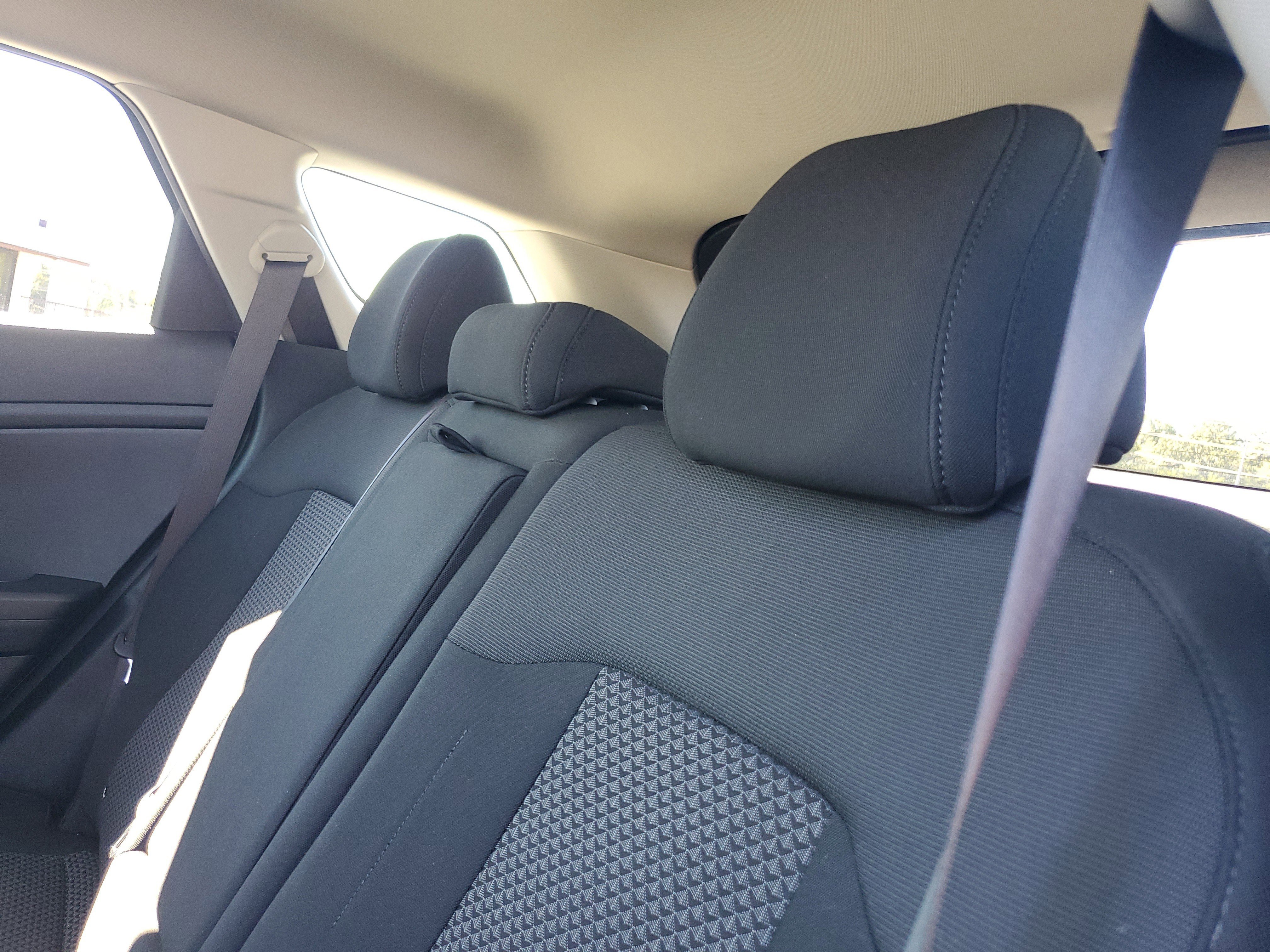 Used 2023 Kia Sportage LX image 9