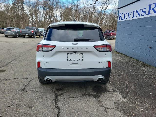 Used 2022 Ford Escape SE w/ Cold Weather Package image 7