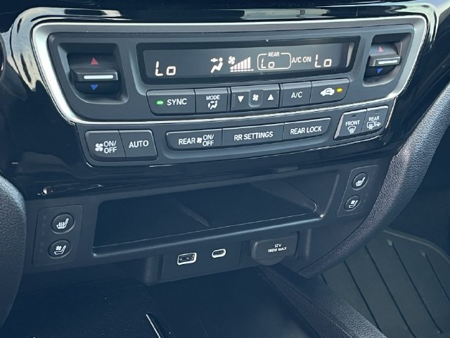Certified 2024 Honda Ridgeline Black Edition image 18