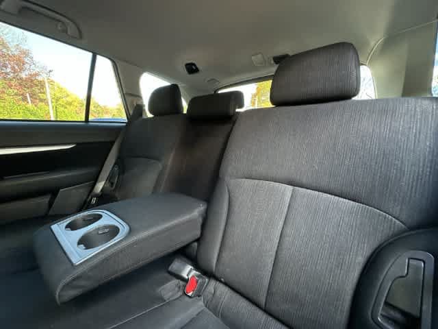 Used 2014 Subaru Outback 2.5i Premium w/ Moonroof Package AWD/4WD image 15