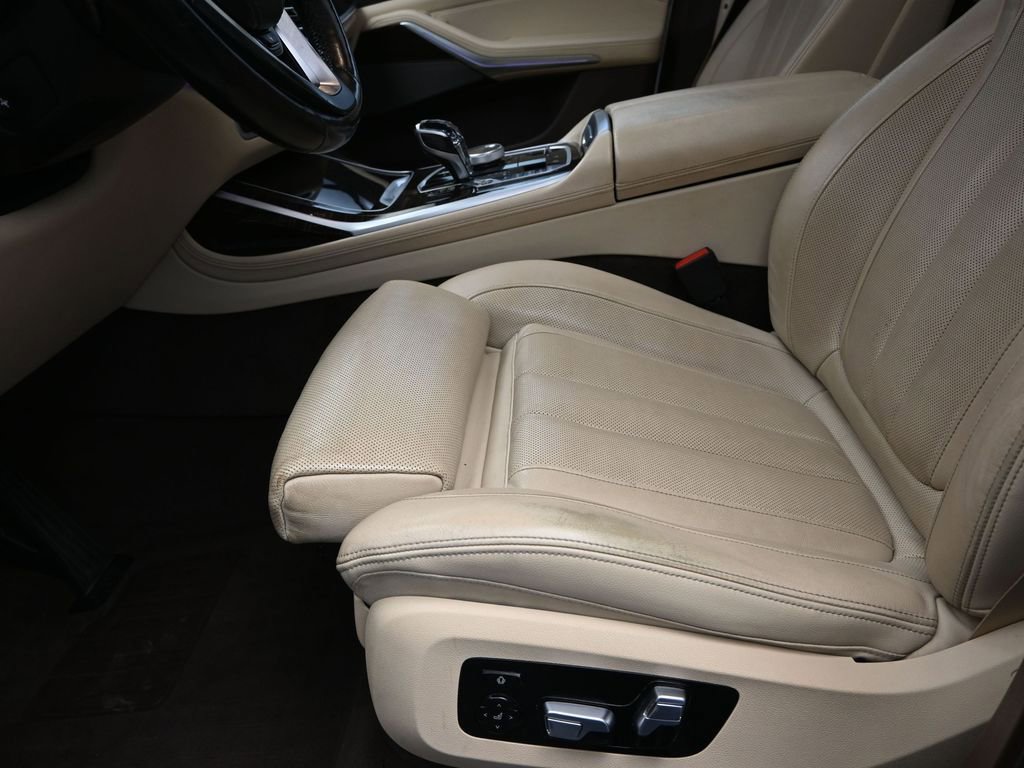 Used 2019 BMW X7 xDrive40i w/ Premium Package image 13