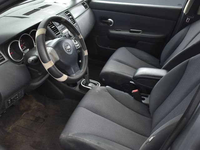 Used 2007 Nissan Versa Sedan FWD image 7