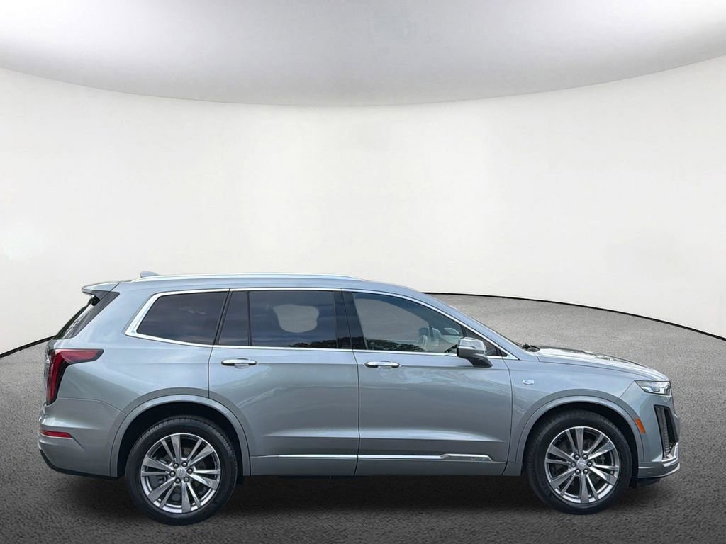 Certified 2023 Cadillac XT6 Premium Luxury AWD/4WD image 22