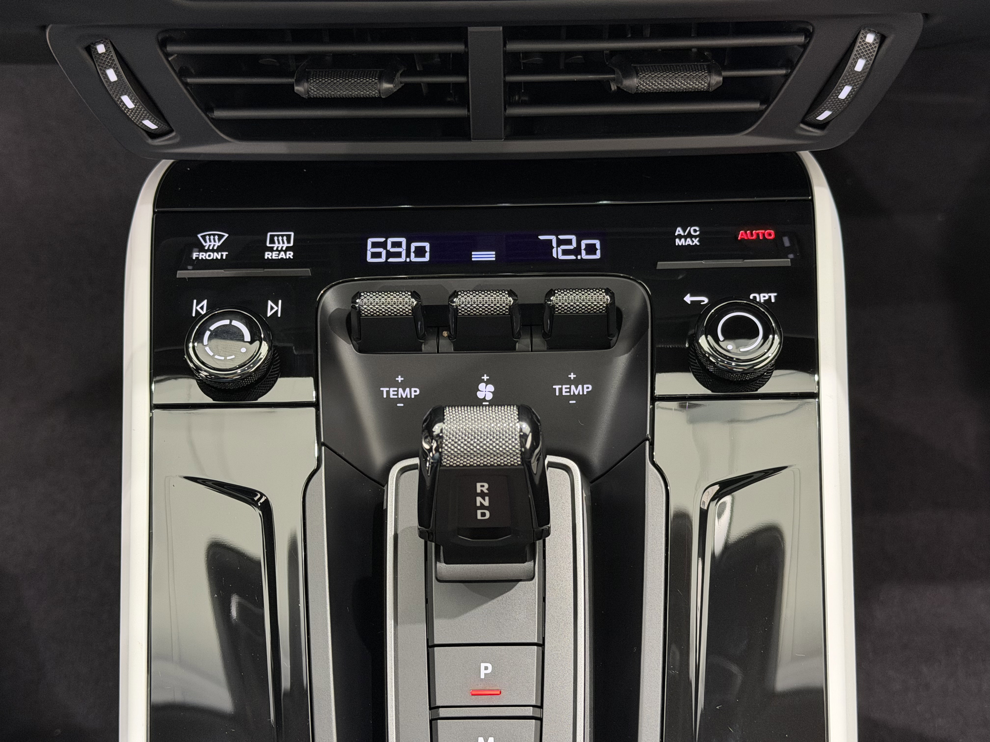 New 2026 Porsche 911 Carrera image 38