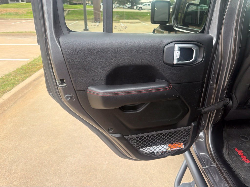 Used 2020 Jeep Gladiator Rubicon AWD/4WD image 16