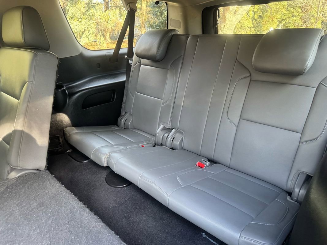 Used 2020 Chevrolet Suburban LT AWD/4WD image 14