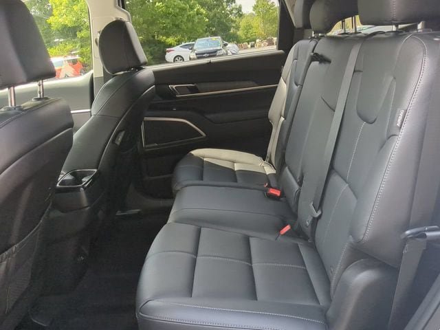 Used 2023 Kia Telluride EX AWD/4WD image 13