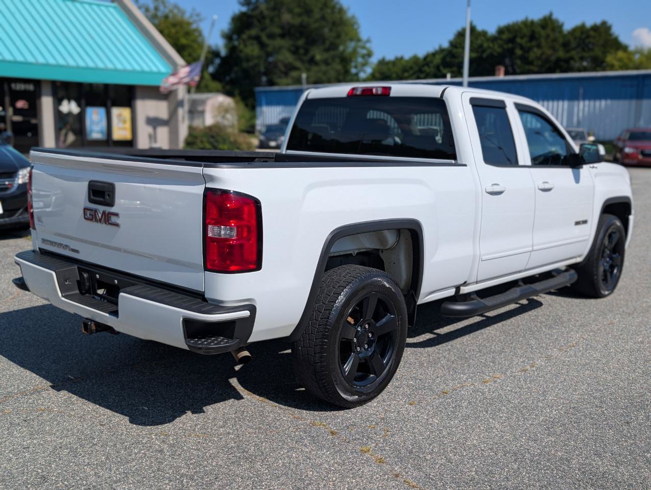 Used 2019 GMC Sierra 1500 Limited w/ Elevation Edition AWD/4WD image 7