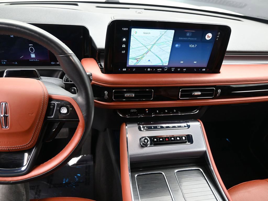 Used 2025 Lincoln Aviator Reserve w/ Illumination Package image 13