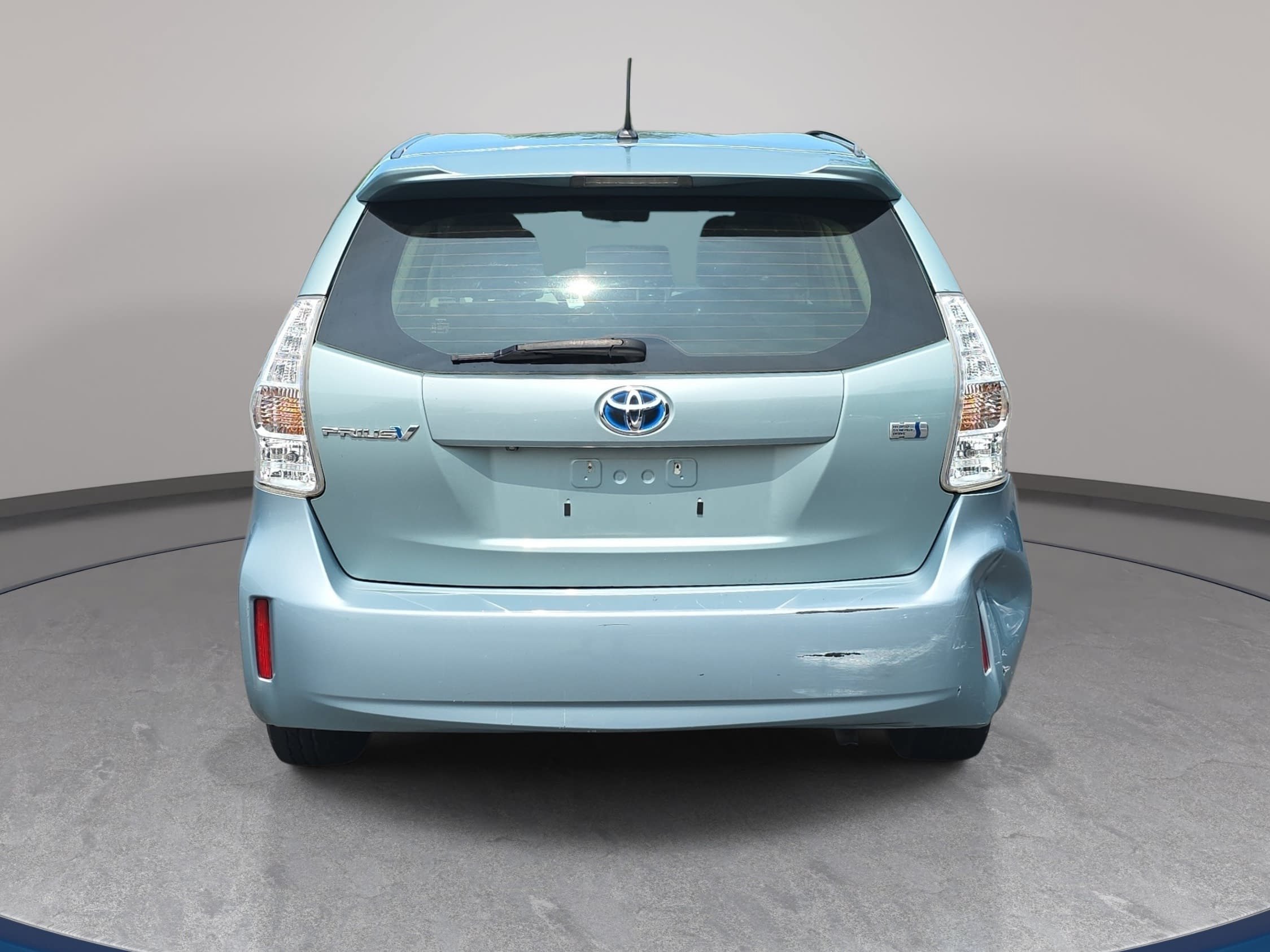 Used 2013 Toyota Prius V Two FWD image 6