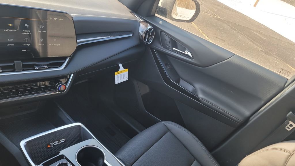 New 2026 Chevrolet Equinox LT image 23