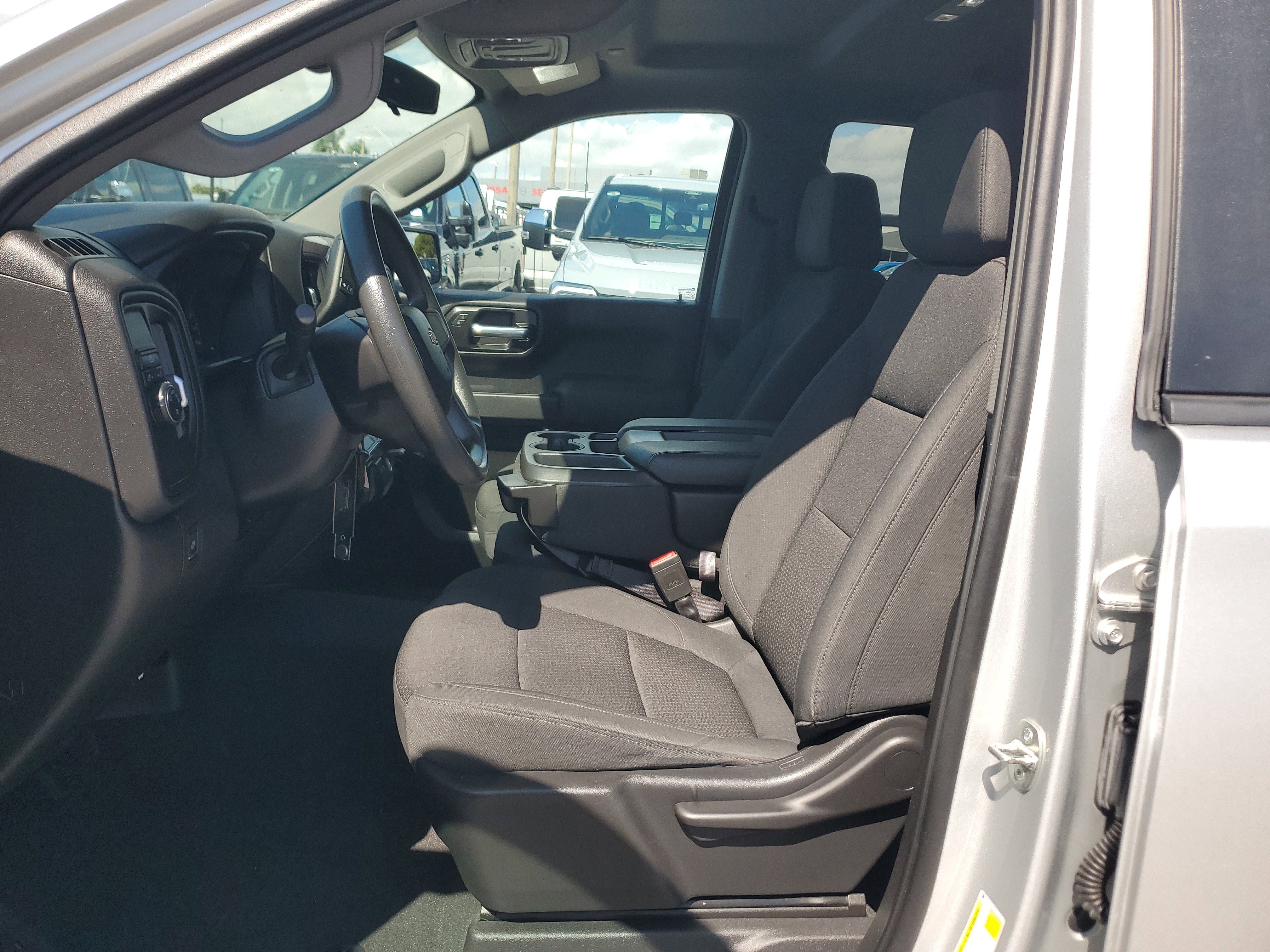 Used 2021 Chevrolet Silverado 1500 Custom image 11