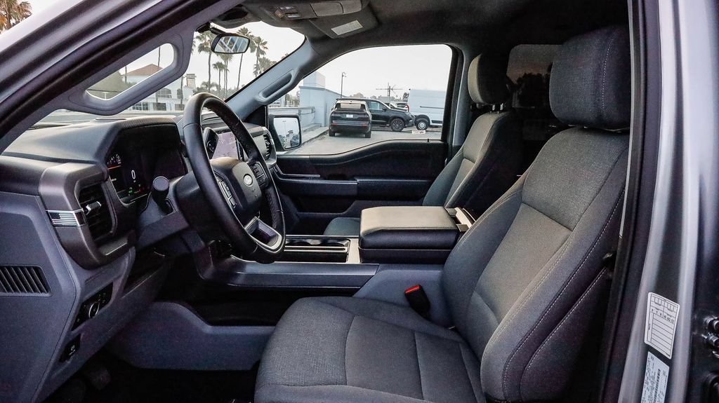Used 2025 Ford F150 XLT w/ Equipment Group 301A Standard AWD/4WD image 21