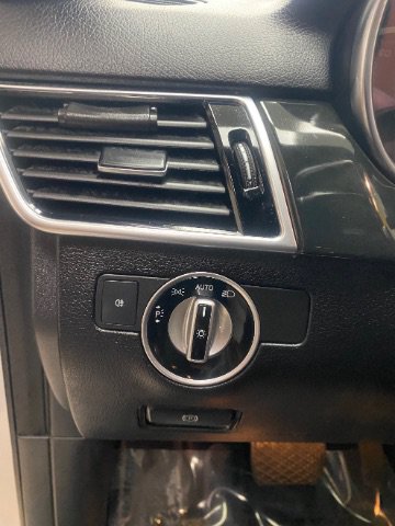Used 2018 Mercedes-Benz GLE 350 image 22