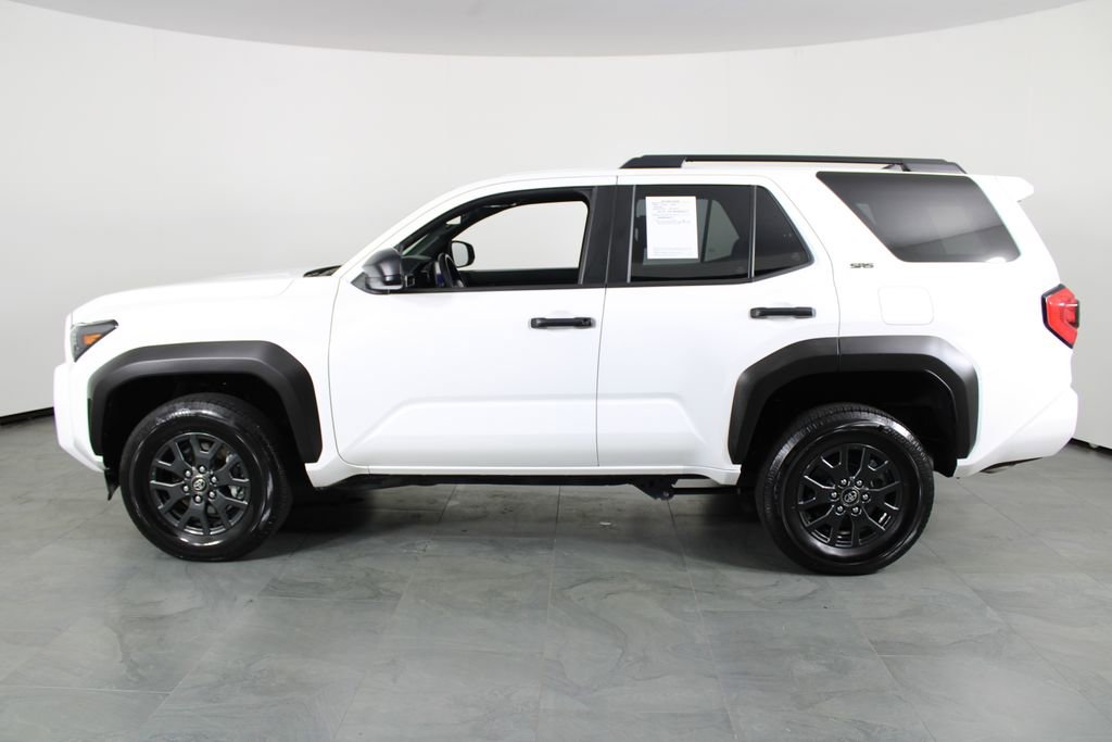 Used 2025 Toyota 4Runner SR5 RWD image 11