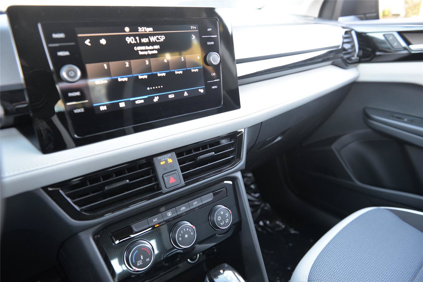 New 2027 Volkswagen Taos S FWD image 23