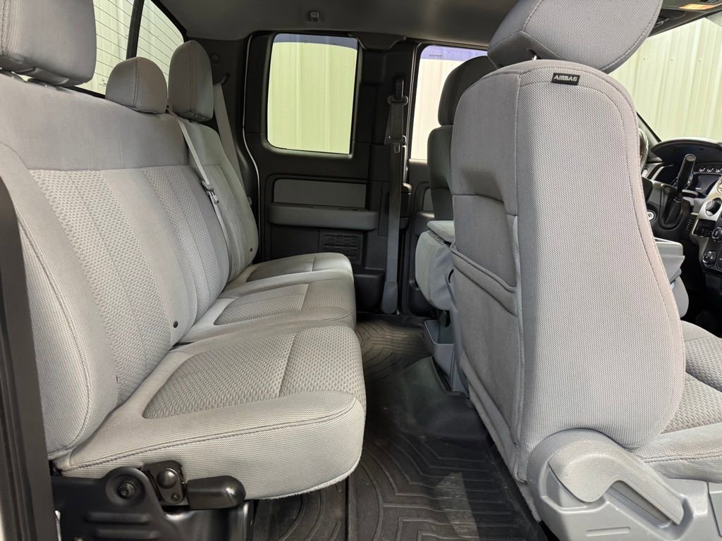 Used 2014 Ford F150 XLT w/ Equipment Group 302A Luxury AWD/4WD image 26
